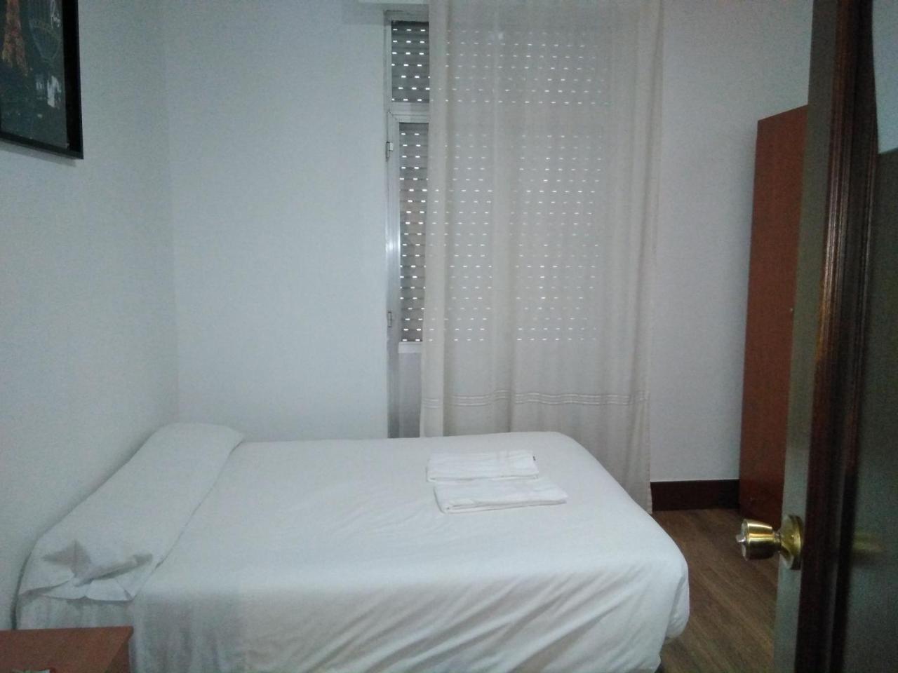 Hostal Ancla Dorada Vigo Exterior foto
